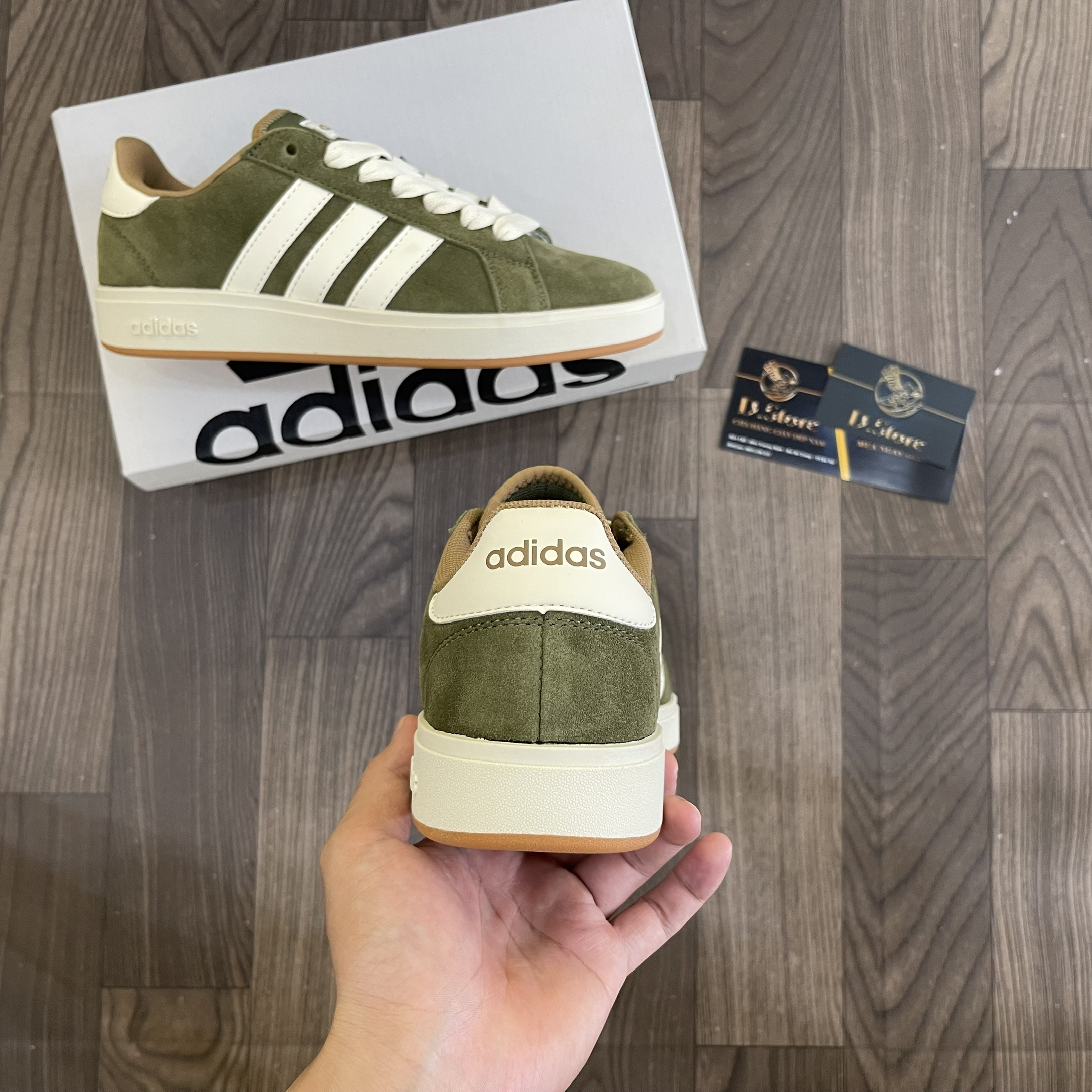 dcc7a335bd8330dd69927