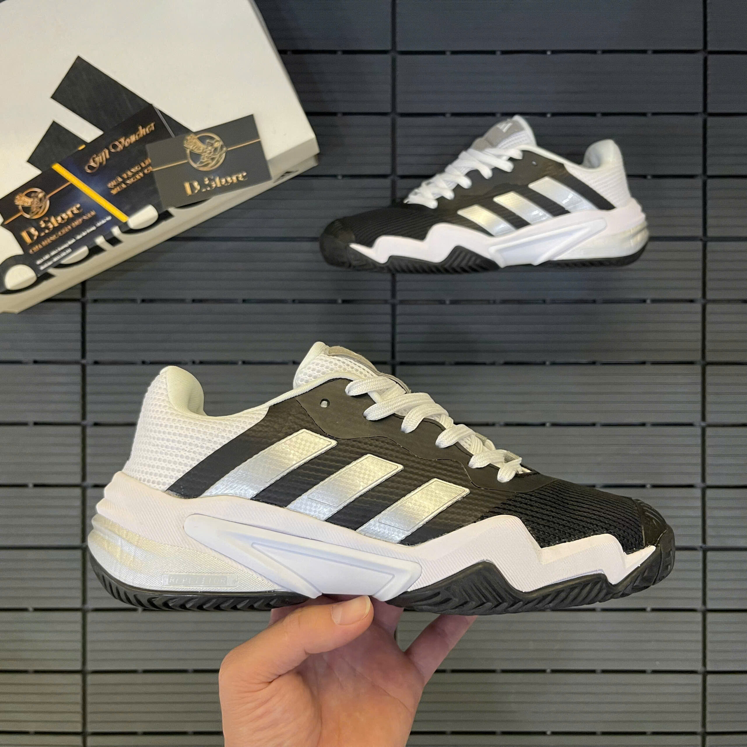 16783149377487473402