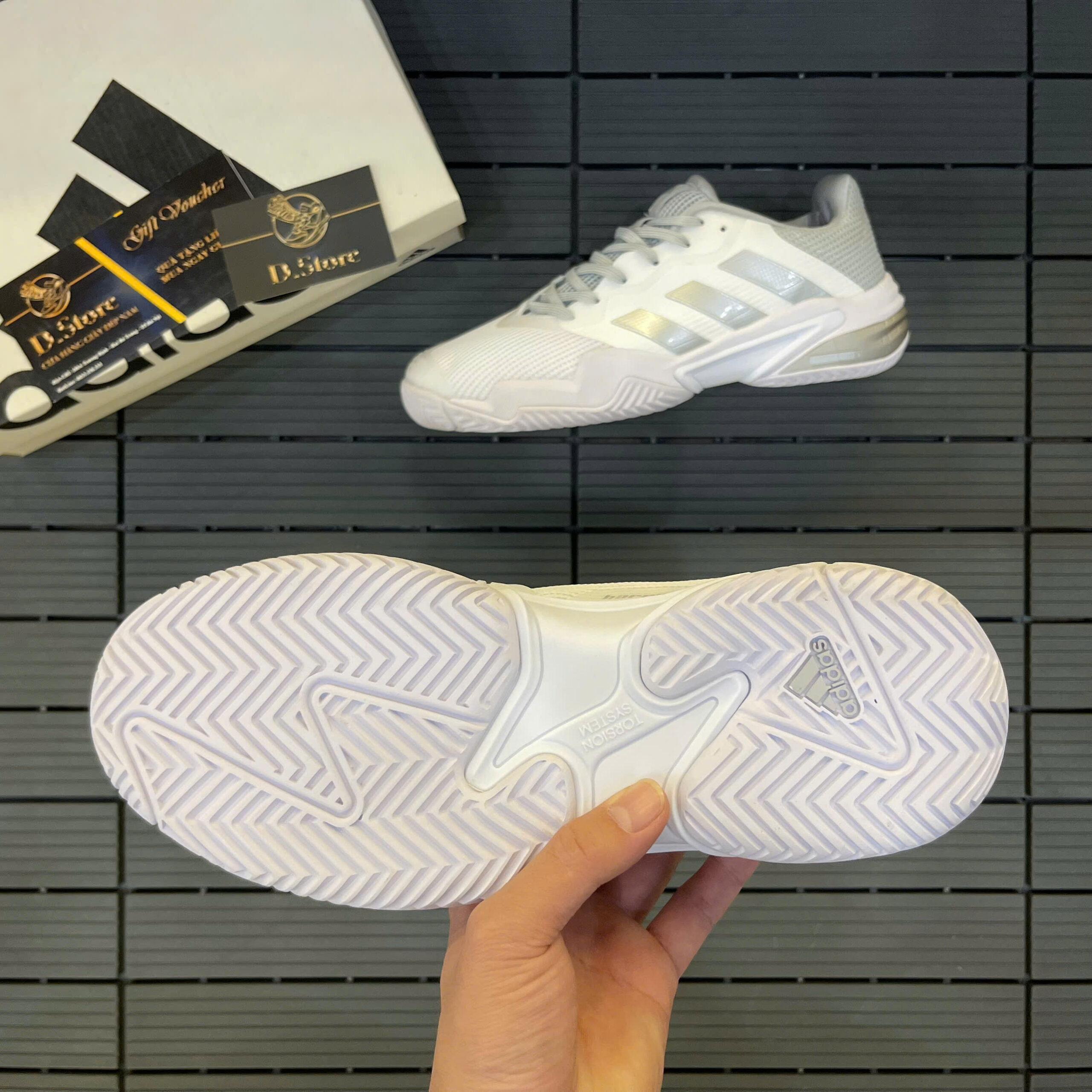 200852280135338986923