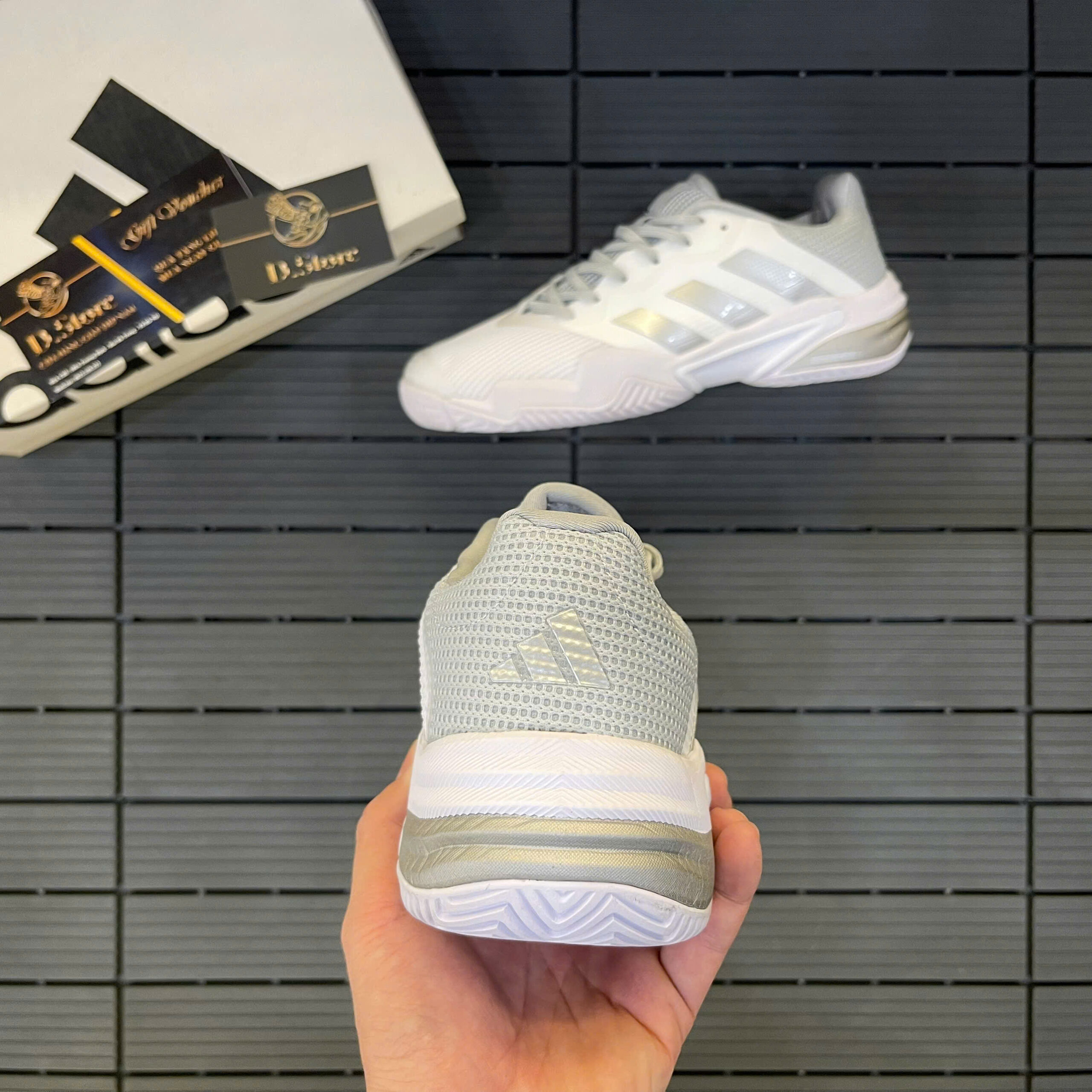 21440938459917830422