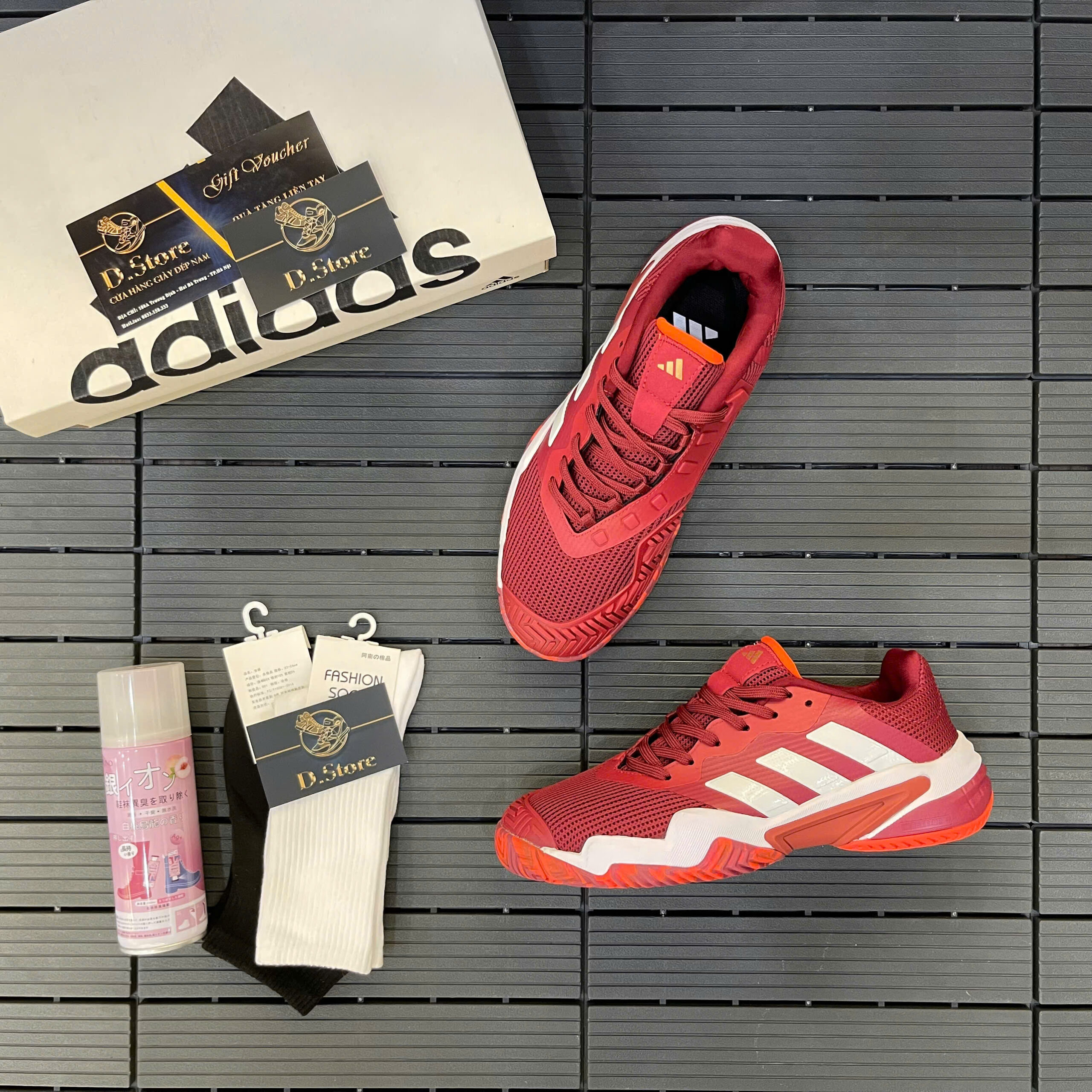 Barricade - Đỏ mận