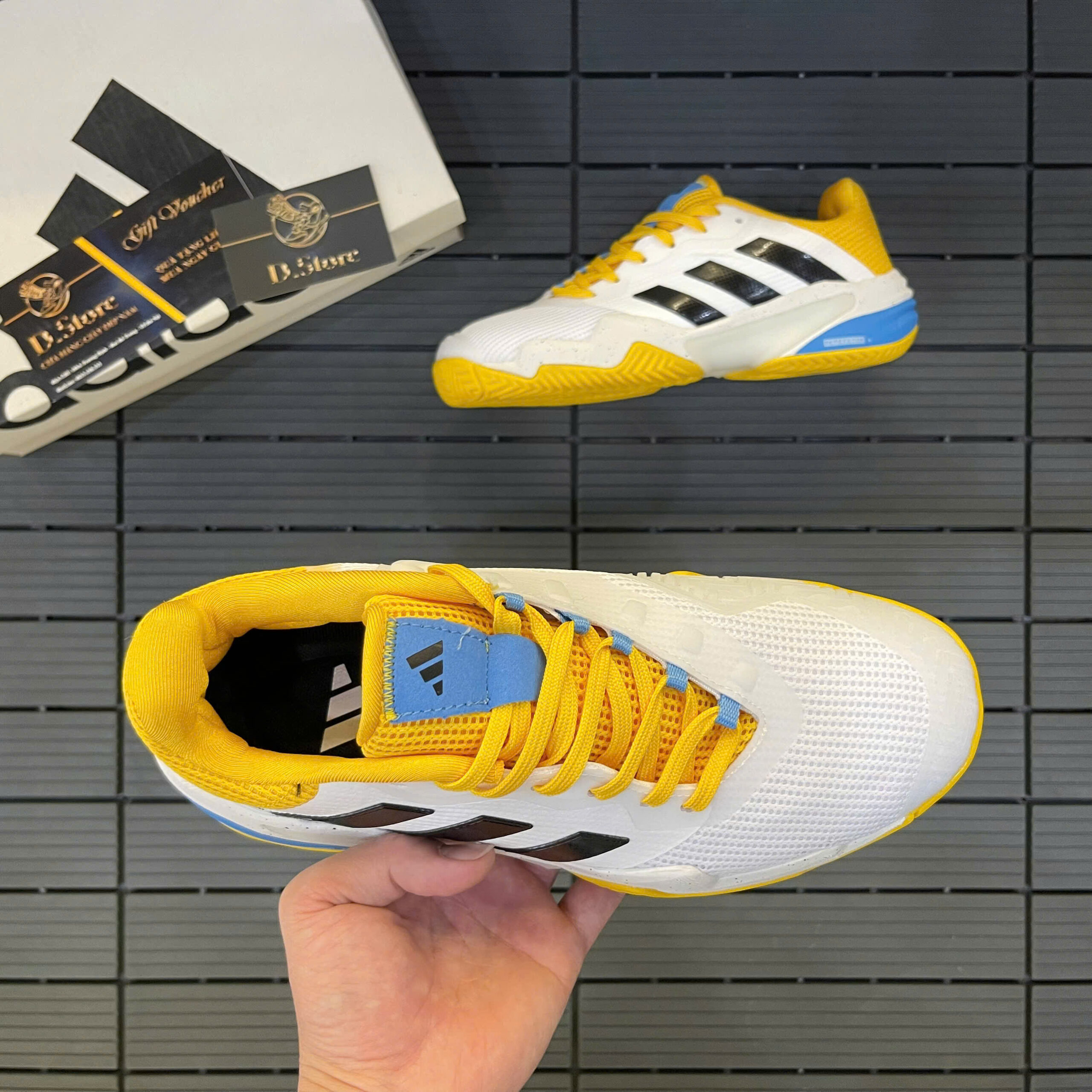 33332860459355664799